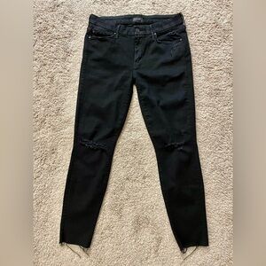 MOTHER Black Looker Ankle Fray Guilty as Sin Jeans Size 30